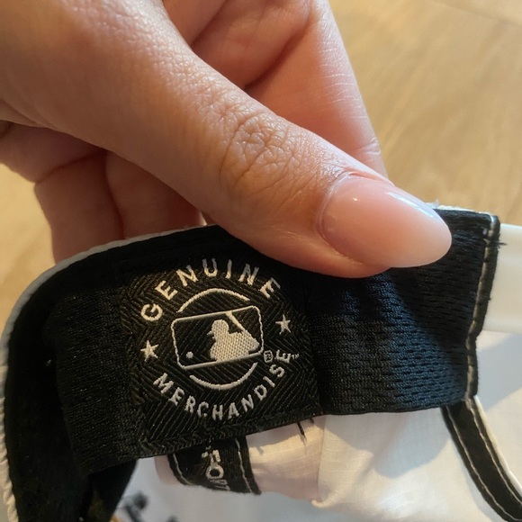 Pittsburgh Pirates MLB 47’ White Adjustable Baseball Cap OS - Picture 5 of 5